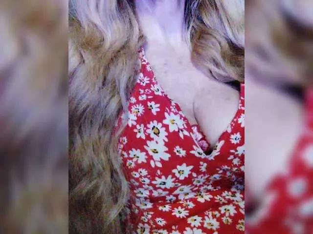 Isabel-LM — My favorite Lovense vibrator is connected to the pussy menu, it's in the ass for 2 days off, I love the feeling of fucking in the ass, click on the fuck me menu