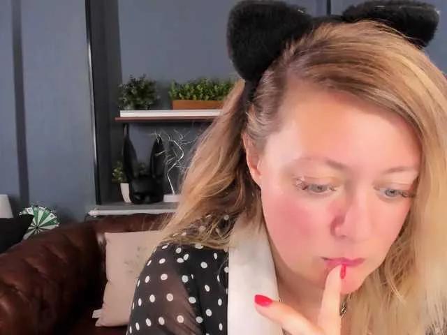 JessicaFoxie on BongaCams 