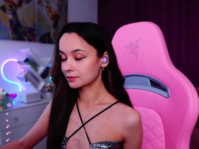 Avatar of JuicyAngel