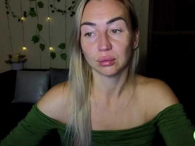 Avatar of Jullyblondkiss