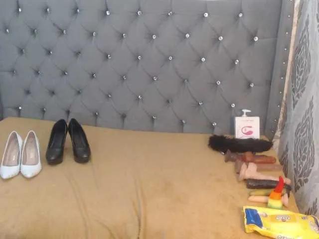 Offline KatheBlows on BongaCams