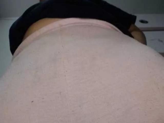 Offline katherinedav on BongaCams