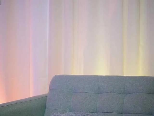 Freechat KendalDubai on BongaCams