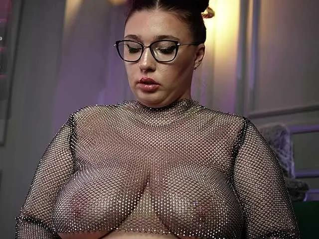 Freechat KendalDubai on BongaCams