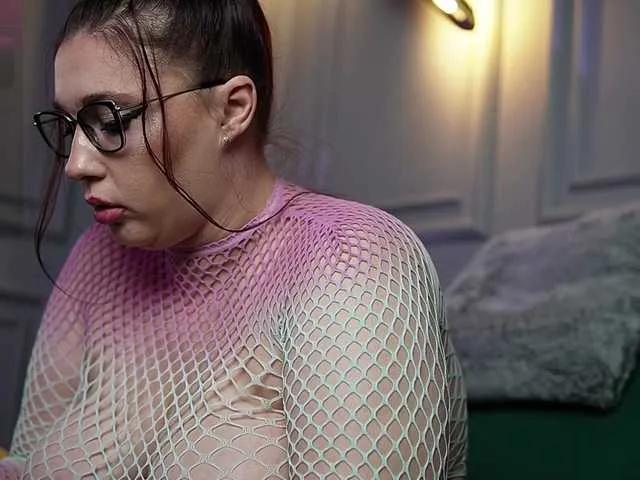 Freechat KendalDubai on BongaCams