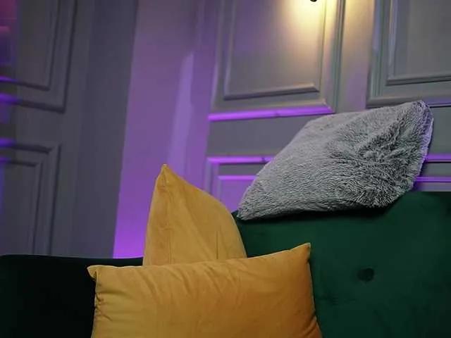 Freechat KendalDubai on BongaCams