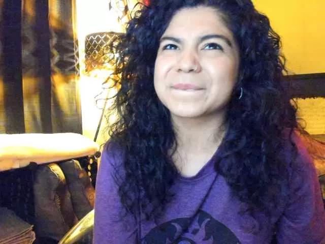Kimmiakiss22 on BongaCams 