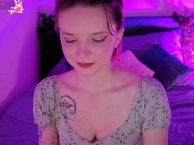 KiraMountrays — Freechat on BongaCams