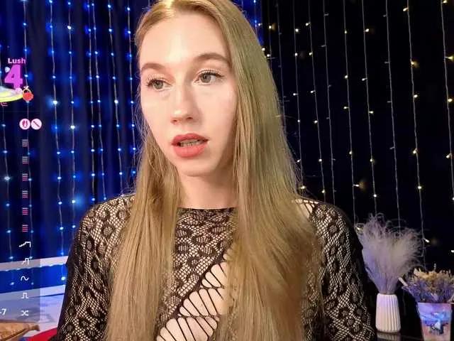 Offline kiska-wansday07 on BongaCams