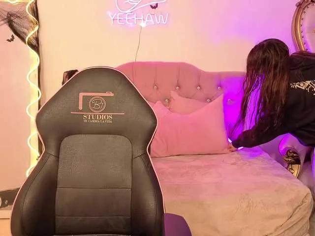 KISSI-TAY — I REALLY LIKE TO FEEL THE VIBRATIONS OF MY TOY, I LOVE TO PLEASE AND ENJOY 