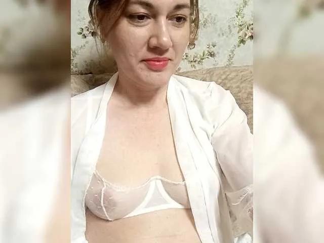 Ksenia85 — Freechat on BongaCams