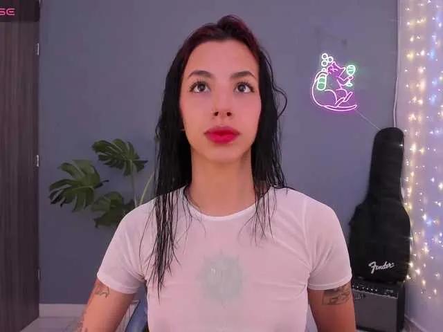 Offline Labrikaa on BongaCams