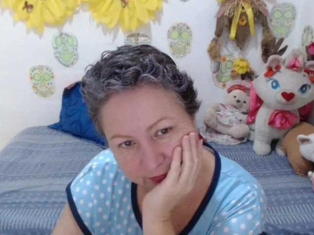 Avatar of LADYQUEEN520