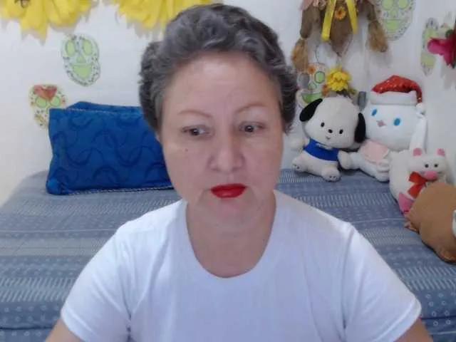 LADYQUEEN520