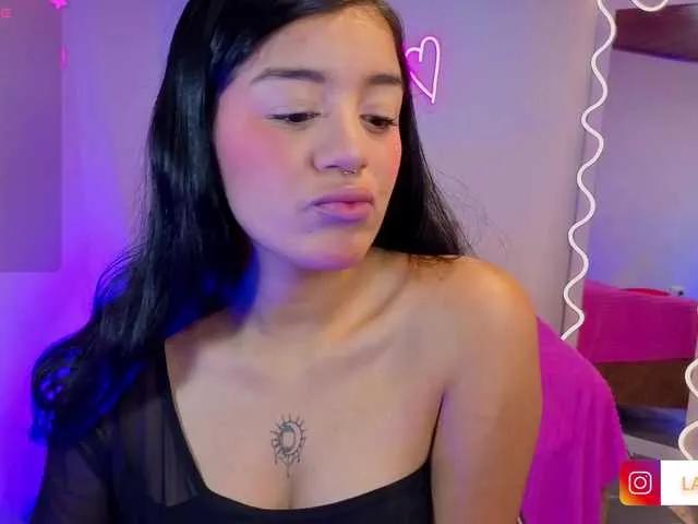 Lalalutsy-tay on BongaCams 