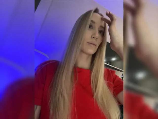 Offline lana-lana03 on BongaCams