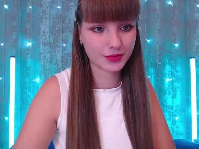 Offline Leona-love on BongaCams