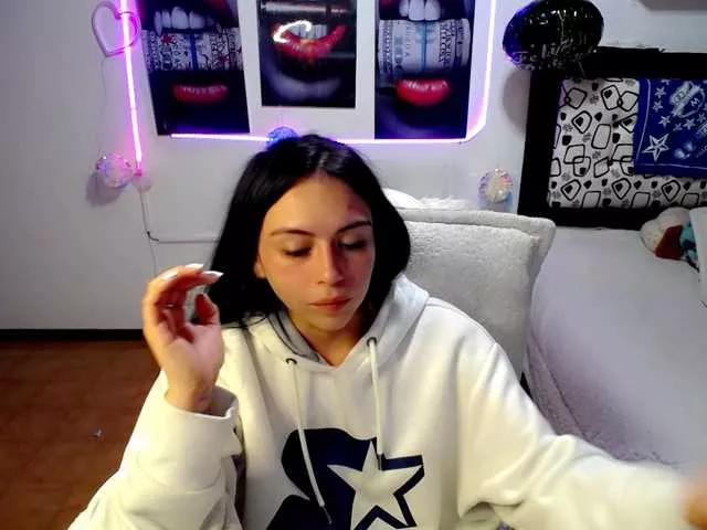Offline likaalittle on BongaCams