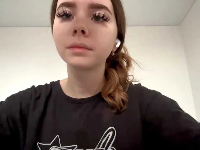 Lil-RO-XO on BongaCams 