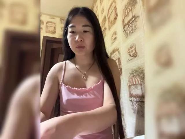 Offline Lili-asian on BongaCams