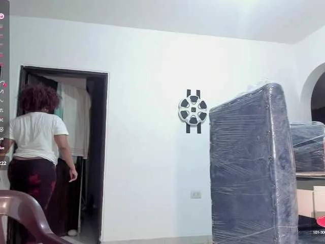 Offline lilotorontoo on BongaCams