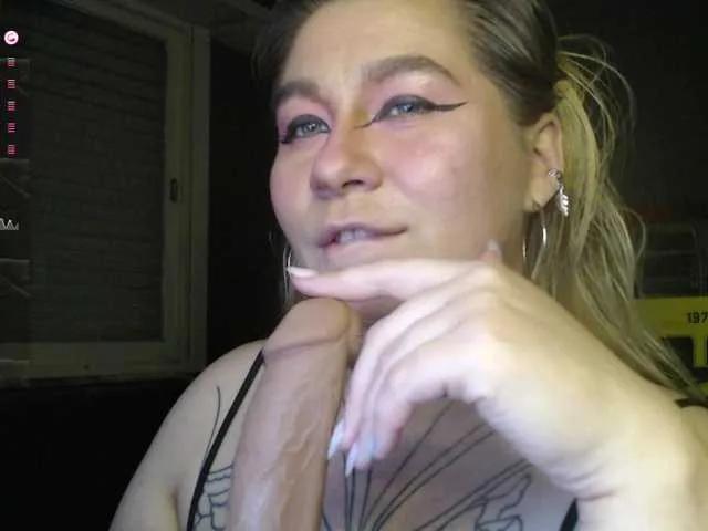 Lilye on BongaCams 