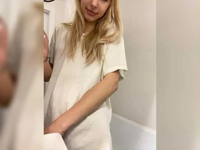 BongaCams LinaTwins is Freechat LinaTwins — Nice words and actions