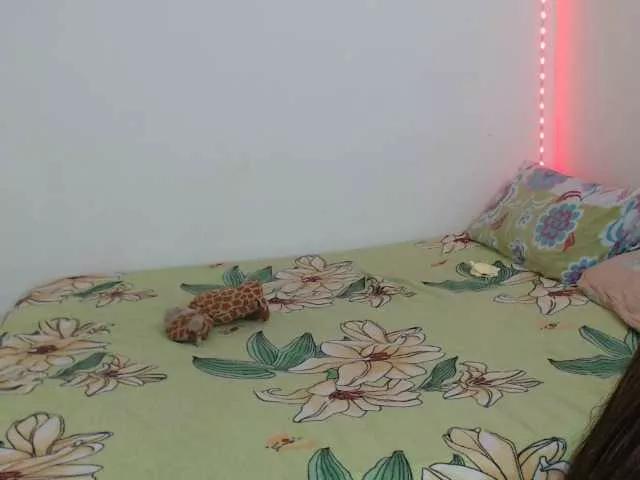 Offline LINDA599 on BongaCams