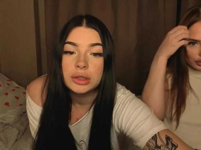LisaAndDenis — Freechat on BongaCams