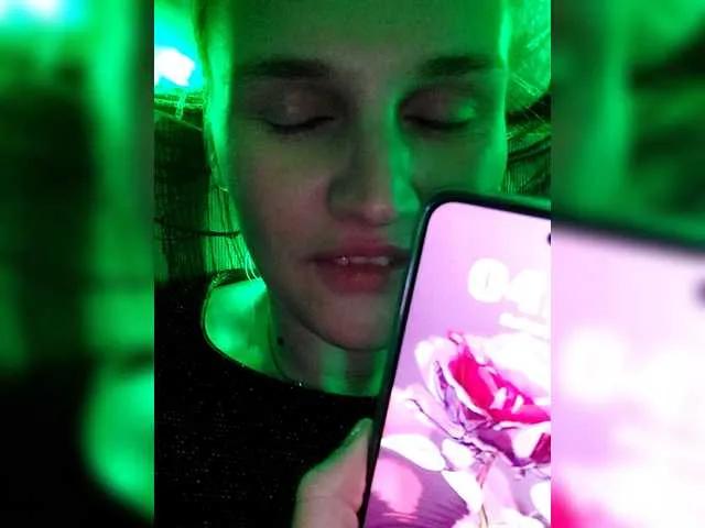 LisaLovHoney — I love the attention and care of real men!