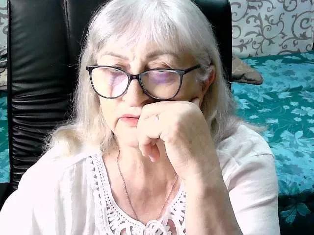 LolkaAlyss on BongaCams 