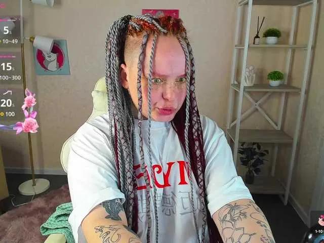 Looly-Rise on BongaCams 