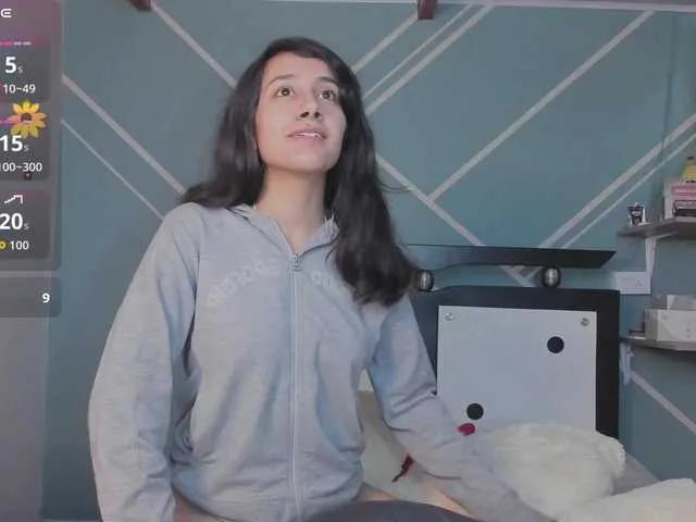Offline Lucy-BlueSea on BongaCams