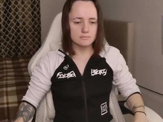 LunaL0ve — I'm turned on by real men. Who know what they want in this life and spare no money for it