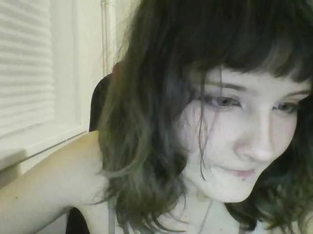Lunette — Freechat on BongaCams