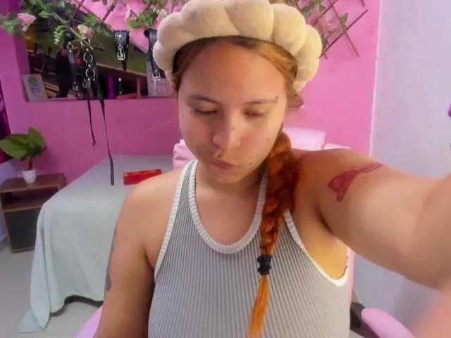 Avatar of marcellaa303av