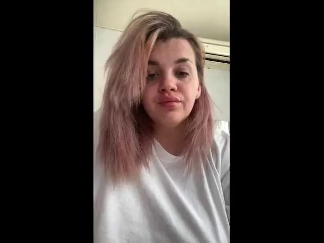 Offline MariaMilfa1 on BongaCams