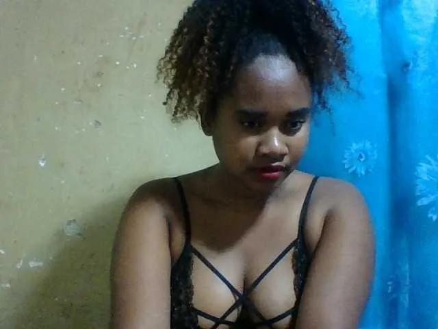 Offline Marie121 on BongaCams