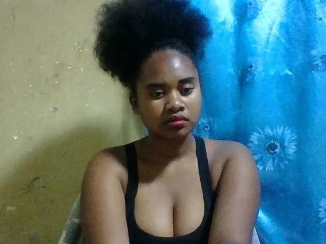 Marie121 — Freechat on BongaCams