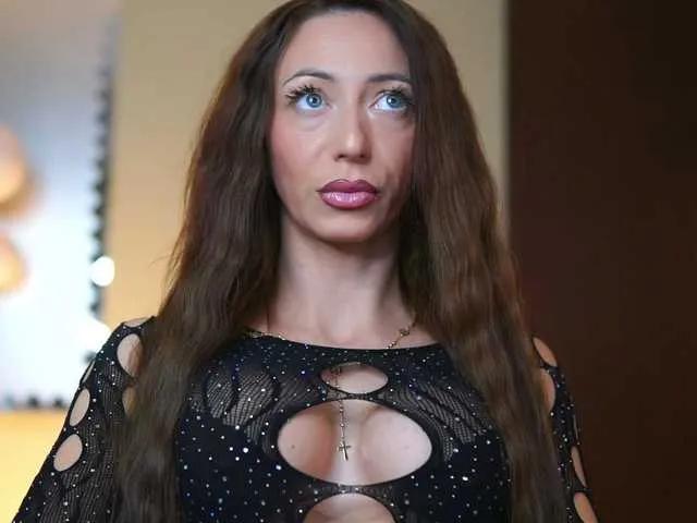 Offline MayaHipnoteyes on BongaCams