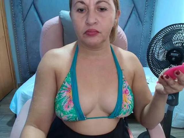 Avatar of meganmilf2