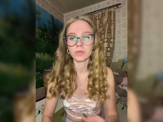 Milana22a — Freechat on BongaCams