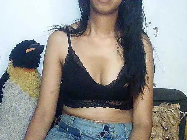 Offline Mimie586 on BongaCams