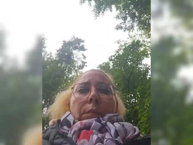 Misscokine666 on BongaCams 