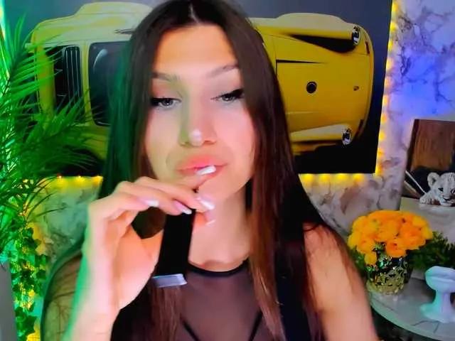 Mollyinyourmind — Polite, respectful of a woman, I'm even glad to have a loyal, submissive friend.  I am waiting for the slaves in my room, preferably without any restrictions for my humiliating fantasies.