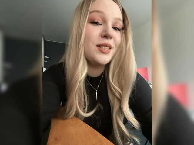 Monna-Krrrista — Freechat on BongaCams