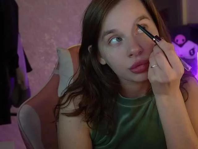 Offline MossiPolli on BongaCams