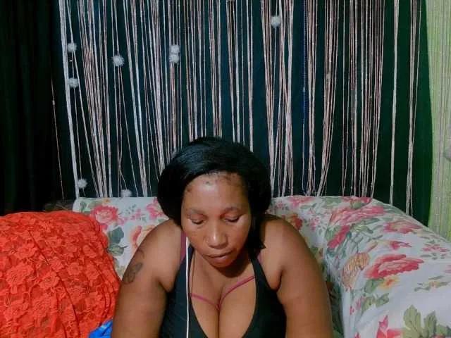 mysticeboney — I like gentlemen who know how to treat a woman and how to delve into my mind to discover more about my lustful thoughts and perversions. I also love to be pampered and adored, do it and you will see my goddess side.