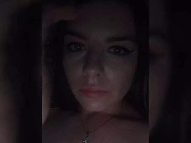 Offline Nata17-1 on BongaCams