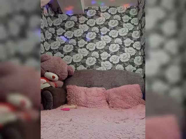 Offline Nata17-1 on BongaCams